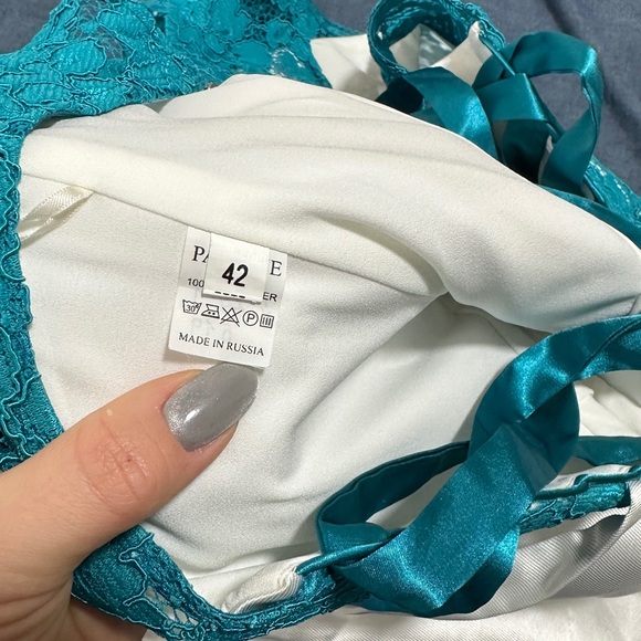 Dress for sale 
Almost New - Picture 4 of 4